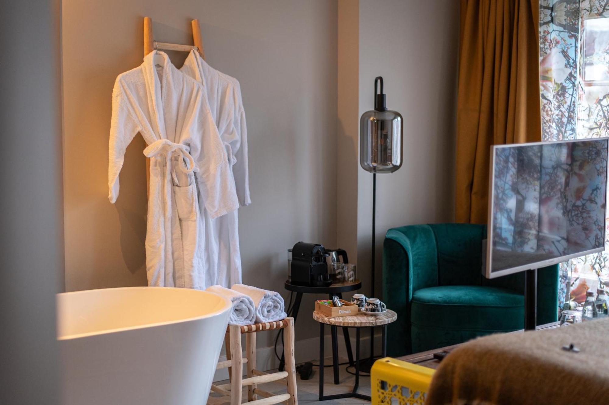 Boutiquehotel The Church 阿纳姆 外观 照片