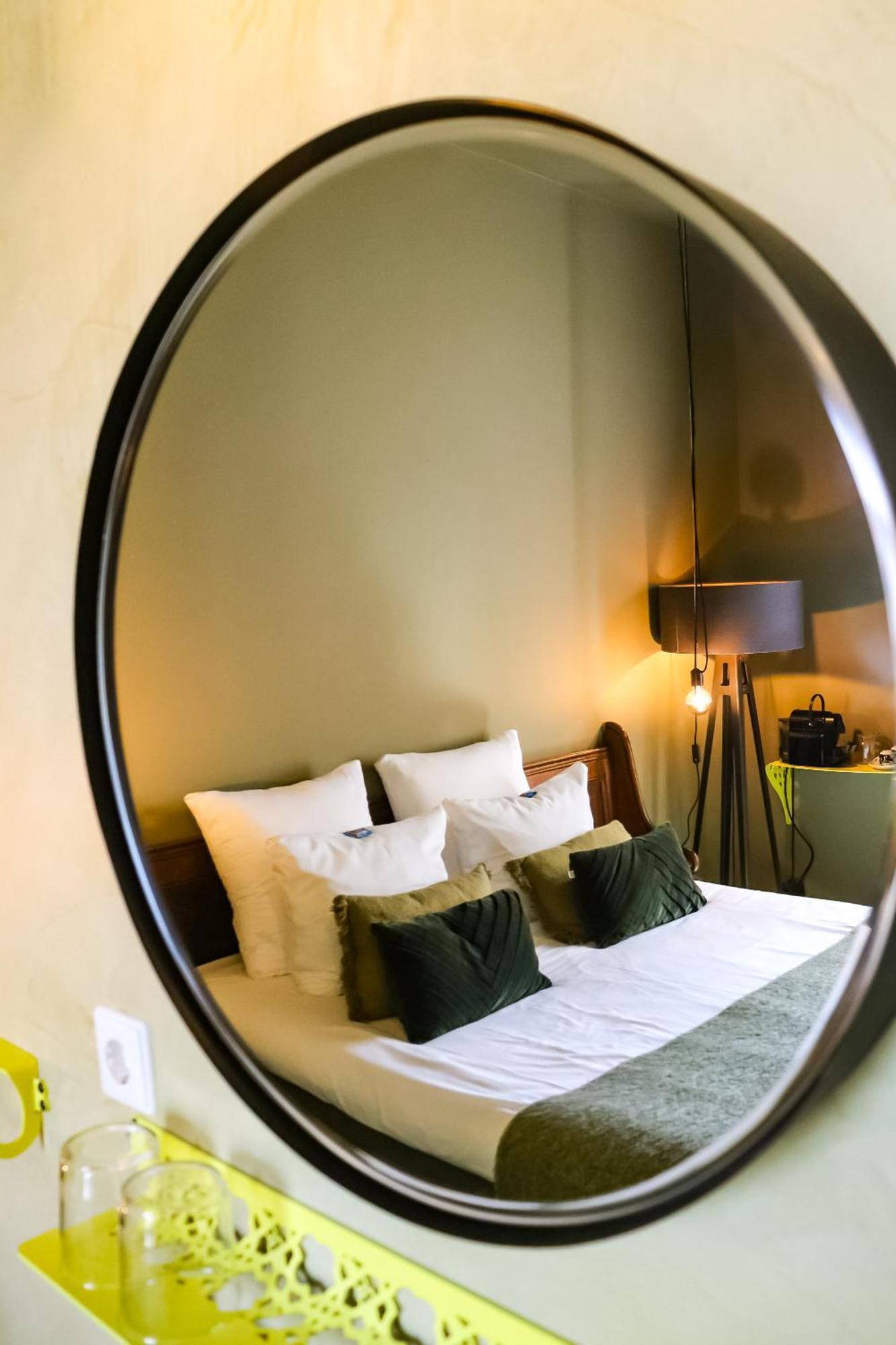 Boutiquehotel The Church 阿纳姆 外观 照片
