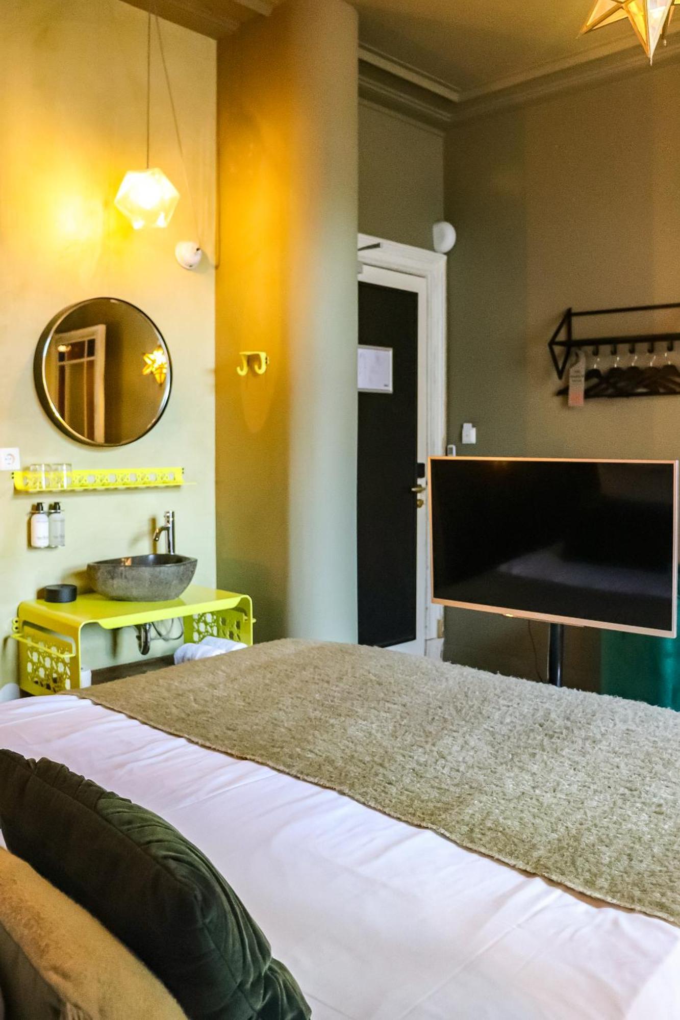 Boutiquehotel The Church 阿纳姆 外观 照片